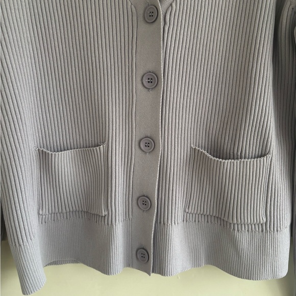 all : row The Noor Cardigan in Lilac Size Large - Picture 5 of 9